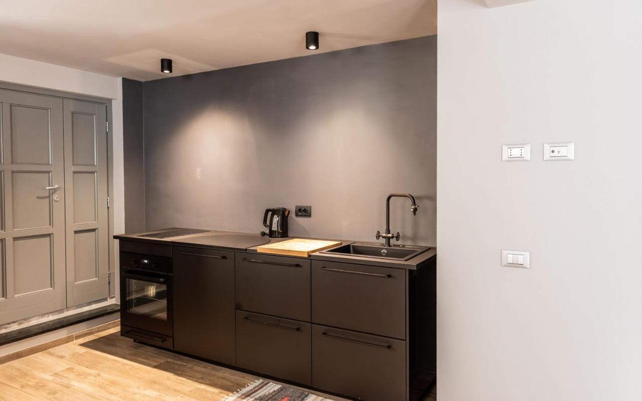 Wisteria Court - Suite 2 - Menaggio Esterno foto